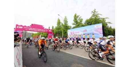Like Riding Through a Masterpiece: Over 2,000 Cyclists Chase Their Dreams in Changping! Like Riding Through a Masterpiece: Over 2,000 Cyclists Chase Their Dreams in Changping!
