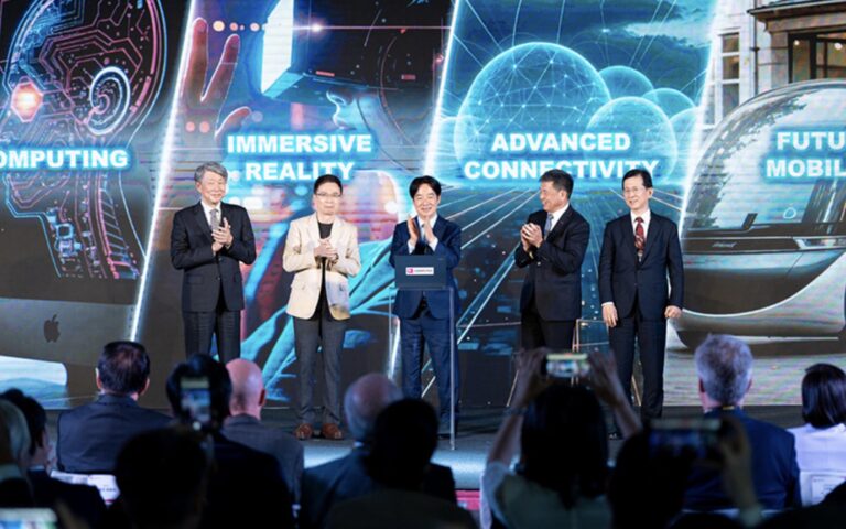 Vietnamese Enterprises Engage with Global AI Innovations at COMPUTEX TAIPEI 2025