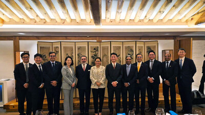 Gabriel India Limited (GIL) has signed a landmark joint venture with SK Enmove, part of South Korea's US$148 billion SK Group, marking a major milestone in its transformation into a diversified leader in automotive systems and components. The signing ceremony in Seoul was graced by Ms. Anjali Singh, Executive Chairman of Gabriel India Limited and ANAND Group, Mr. Jaisal Singh, Vice Chairman of ANAND Group, and Mr. Mahendra Kumar Goyal, CEO of ANAND Group, along with executives of SK Group.