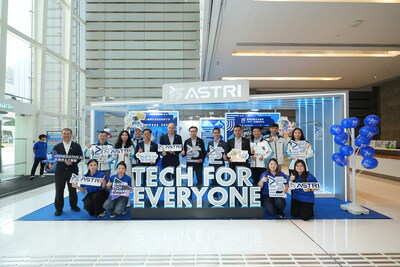 ASTRI proudly presents its various research achievements at InnoCarnival. Pictured are Ir Sunny Lee, Chairman of ASTRI (centre), members of the Board of Directors, Ir Dr Ted Suen, Managing Director of ASTRI (fifth from right) and members of the R&D team. ASTRI proudly presents its various research achievements at InnoCarnival. Pictured are Ir Sunny Lee, Chairman of ASTRI (centre), members of the Board of Directors, Ir Dr Ted Suen, Managing Director of ASTRI (fifth from right) and members of the R&D team.