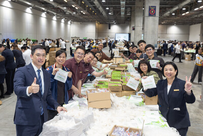 Sands China has partnered with local social service organizations to support the Clean the World initiative for 12 consecutive years. (PRNewsfoto/Sands China Ltd.) Sands China has partnered with local social service organizations to support the Clean the World initiative for 12 consecutive years. (PRNewsfoto/Sands China Ltd.)