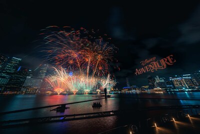 An electric atmosphere engulfed the Marina Bay area as spectators enjoyed every moment of the breathtaking 10-minute air show – a fitting and dazzling tribute to welcoming Disney Adventure to Singapore.
