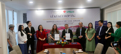 Ardingly College Vietnam Joint Stock Company, in collaboration with Vietnam Prosperity Joint Stock Commercial Bank (VPBank), announces the launch of a financial education-related product named “World Ready”. (PRNewsfoto/Ardingly College Vietnam)