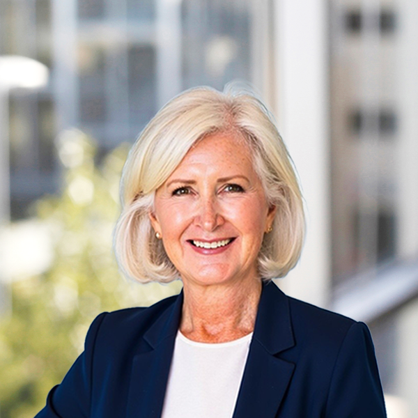 Sally King - headshot