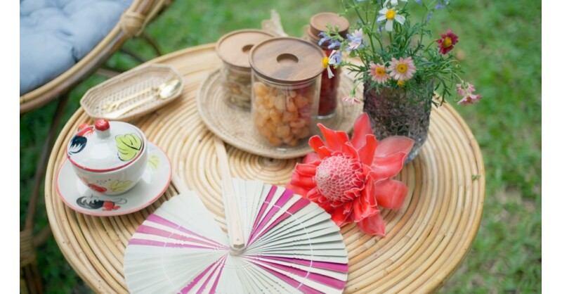 TAT unveils the inspiration behind "feel all the feelings," showcasing "LISA's" attire and local artisanal products intertwining Thai heritage and culture within every scene